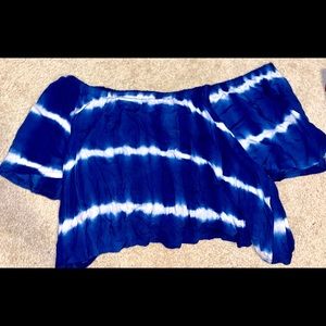 BUNDLE!! 20 CROP TOPS FOR $60!!!